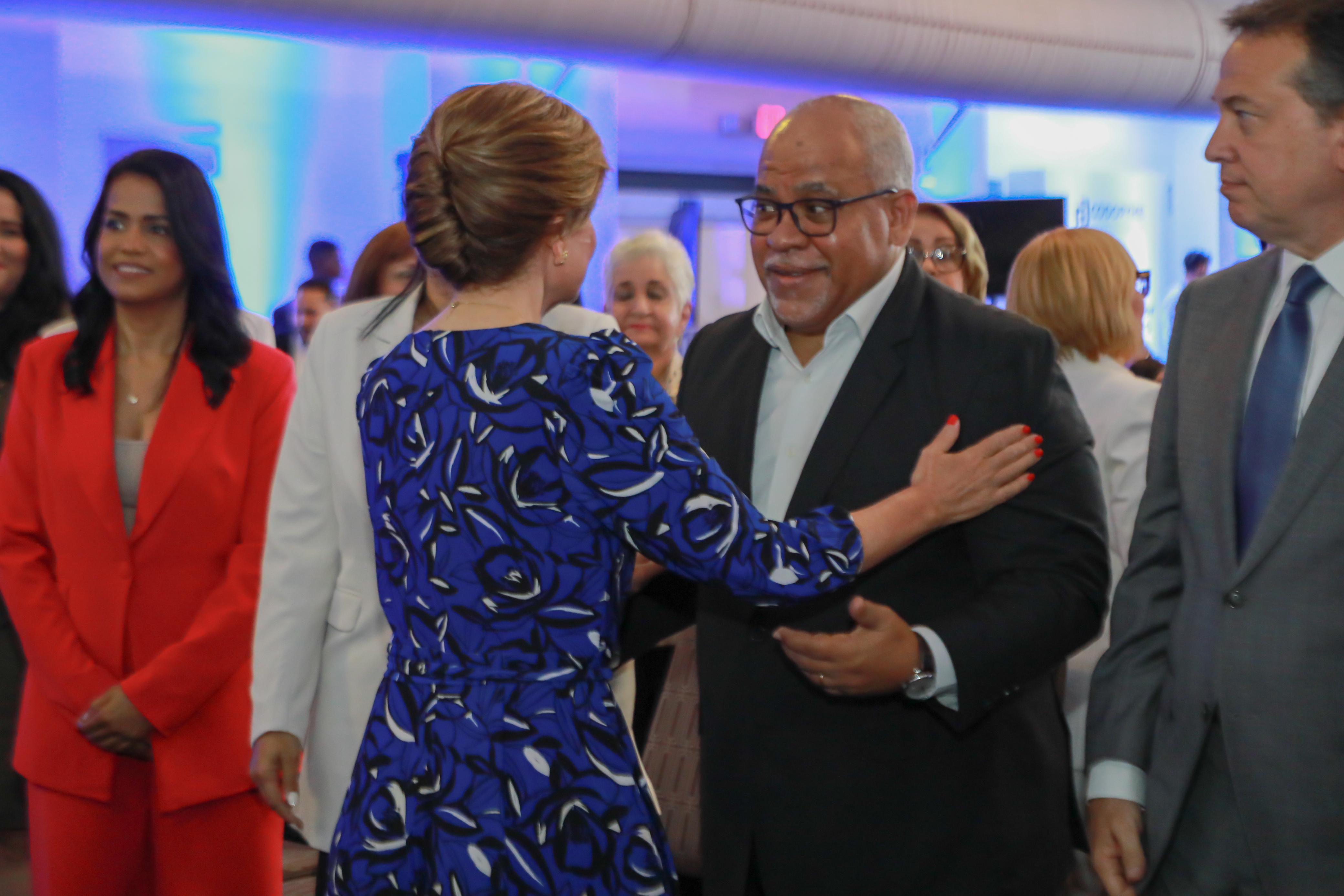 PROMIPYME participa acto "Mujeres Exitosas: Creando Oportunidades con Equidad".